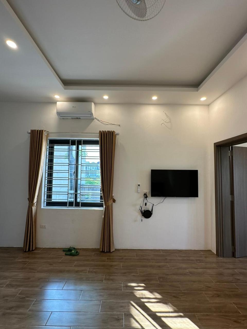 Ho Dich Vu 2 Phong Ngu Căn hộ Hà Nội